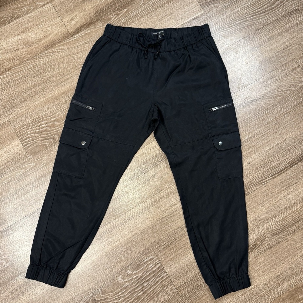 Banana Republic Women's Black Joggers Size Small Pull On Drawstring